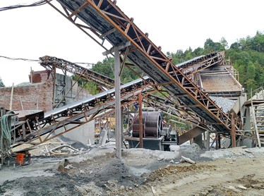 福建三明時(shí)產(chǎn)150-200噸石英石制砂生產(chǎn)線成套設(shè)備